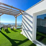 Apartament Mar A Vista - With Pool, Gym And Sea Views