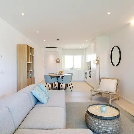 Mar A Vista - With Pool, Gym And Sea Views 나자레
