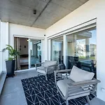 Mar A Vista - With Pool, Gym And Sea Views Apartmán *