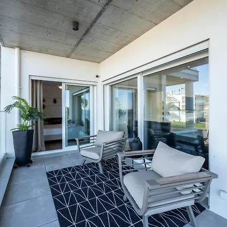 Mar A Vista - With Pool, Gym And Sea Views Appartamento *