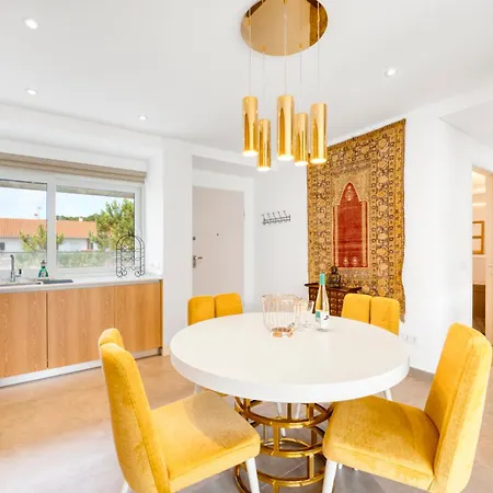 Mar A Vista - With Pool, Gym And Sea Views