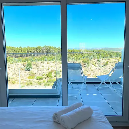 Mar A Vista - With Pool, Gym And Sea Views Apartment Nazare