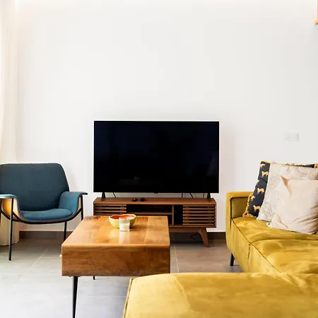 Mar A Vista - With Pool, Gym And Sea Views Apartment *