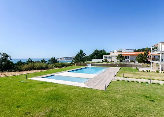 Apartment Mar A Vista - With Pool, Gym And Sea Views Nazare