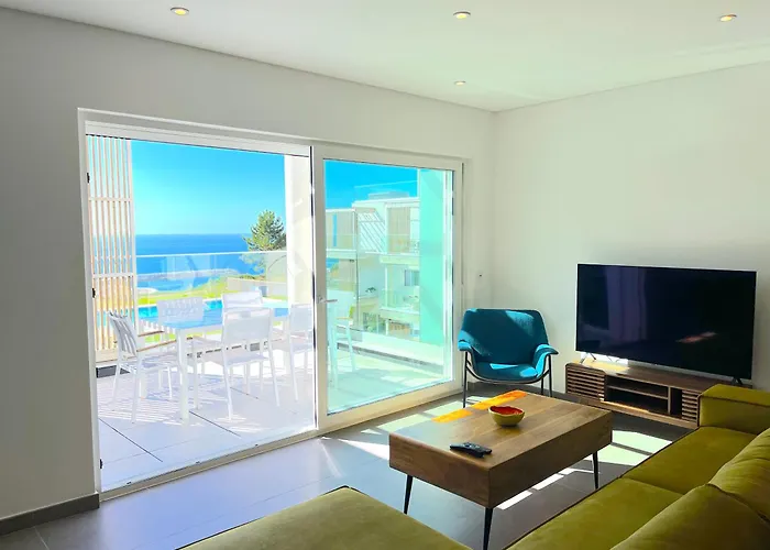 Mar A Vista - With Pool, Gym And Sea Views Apartmán *